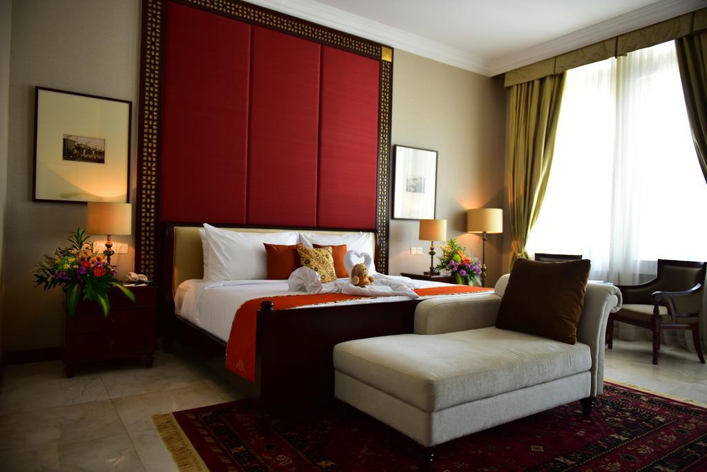 Ammi Cepu Hotel Buitenkant foto